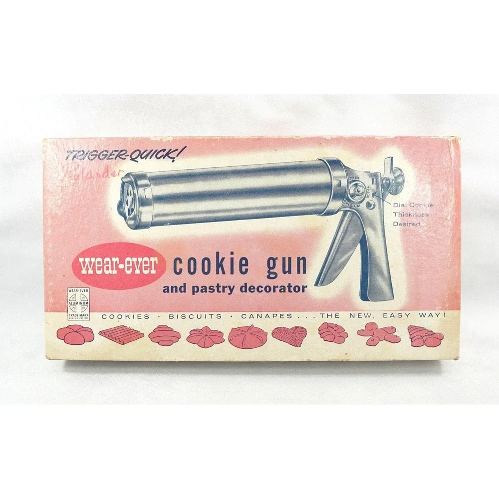 Vintage Wear-Ever Cookie Gun & Pastry Decorator in Box Complete w/ Instructions